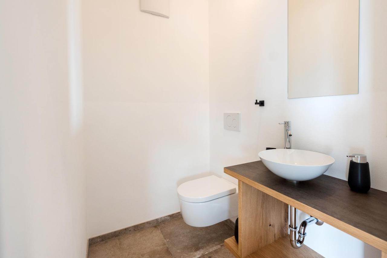 Villa Montis Exclusive Holiday Apartments In Eppan With Spectacular Views Of Dolomites And Bolzano Area Appiano Sulla Strada Del Vino Luaran gambar